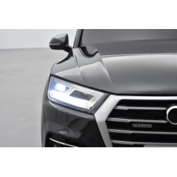 Audi Q5 TFSI 24 Volts 2 places noir Mythe métallisé, voiture électrique enfant télécommande parentale 2.4 Ghz, 2 moteurs 70 Watt