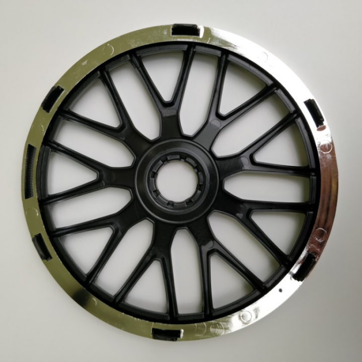 Enjoliveur pour roue de Mercedes C63 12 Volts