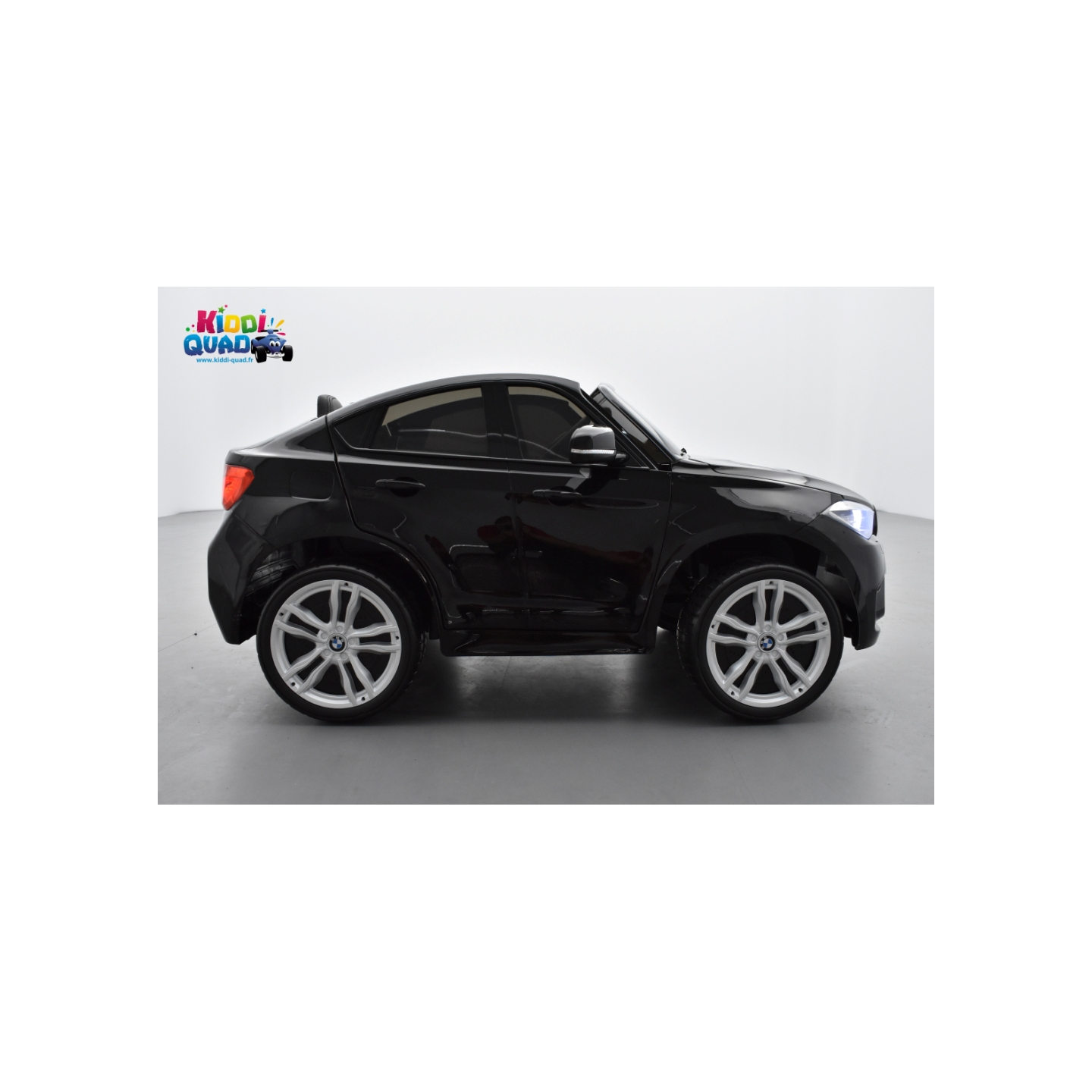 BMW X6 M Noir Métallisée 2 places, voiture électrique enfant , 12 volts - 10AH, 2 moteurs