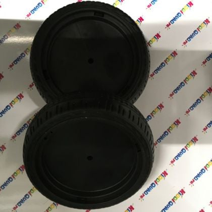 Pack 2 roues arrière en gomme pour Mercedes G63 12V