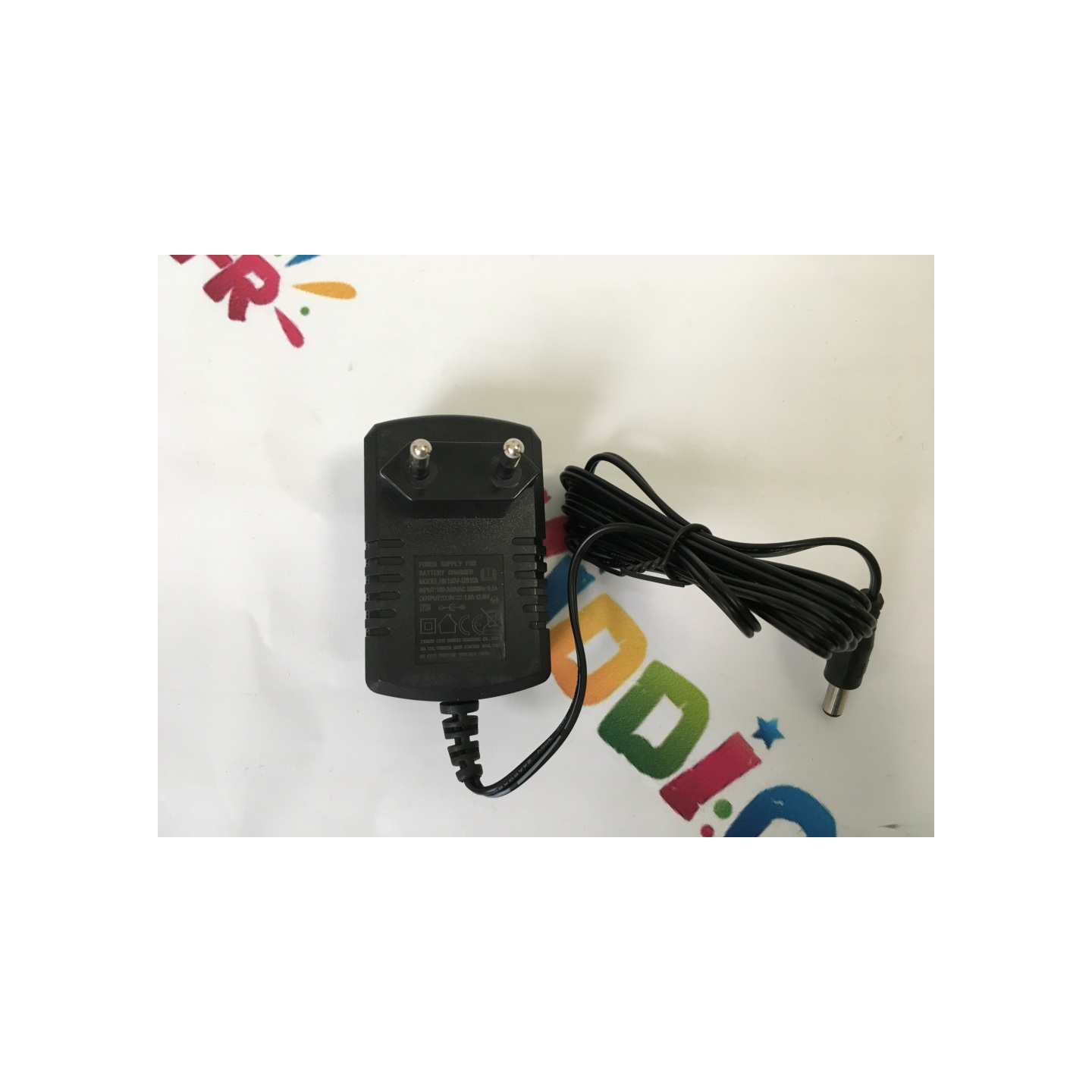 Chargeur de voiture électrique 12V pour enfants