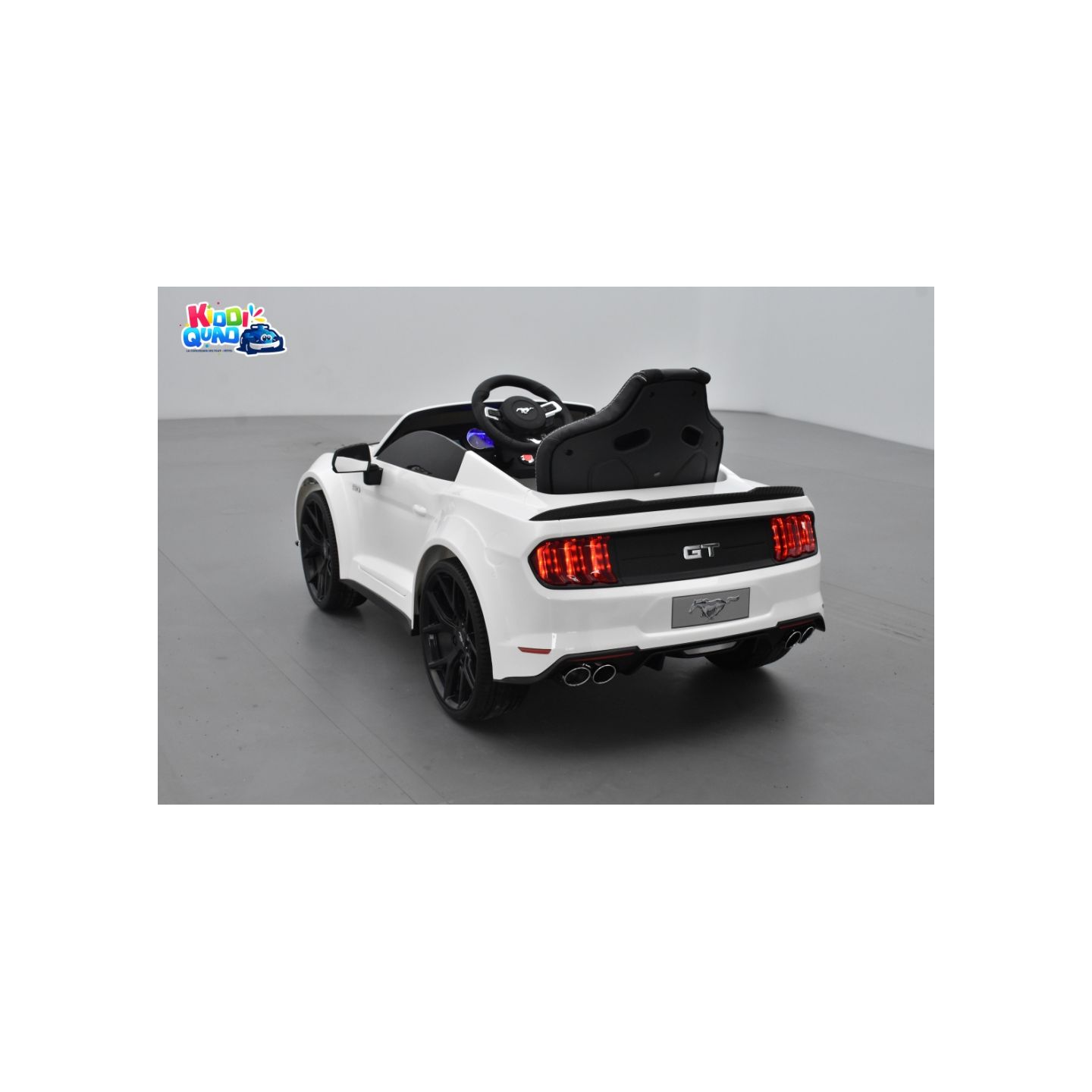 Ford Mustang GT 24 volts électrique enfant avec télécommande