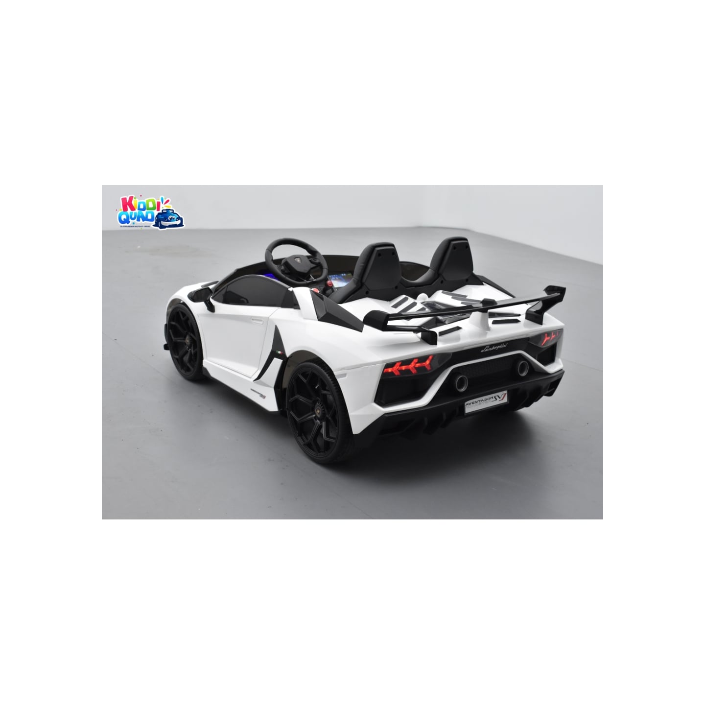 Lamborghini SVJ 24 Volts blanche, voiture électrique enfant 24V - 7AH, 2 moteurs
