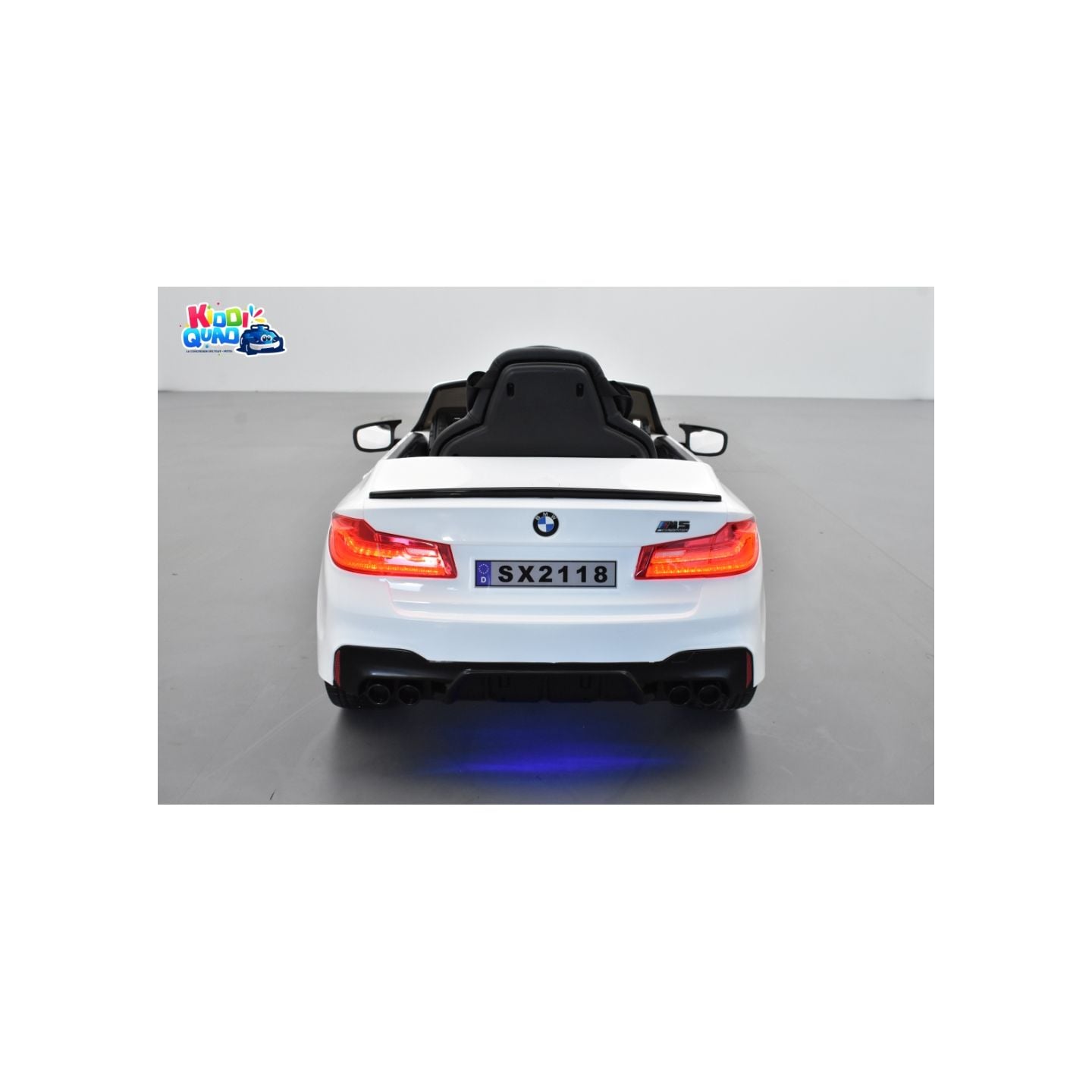 BMW M5 24 Volts blanc, voiture électrique enfant 24 Volts 1 place, 2 moteurs