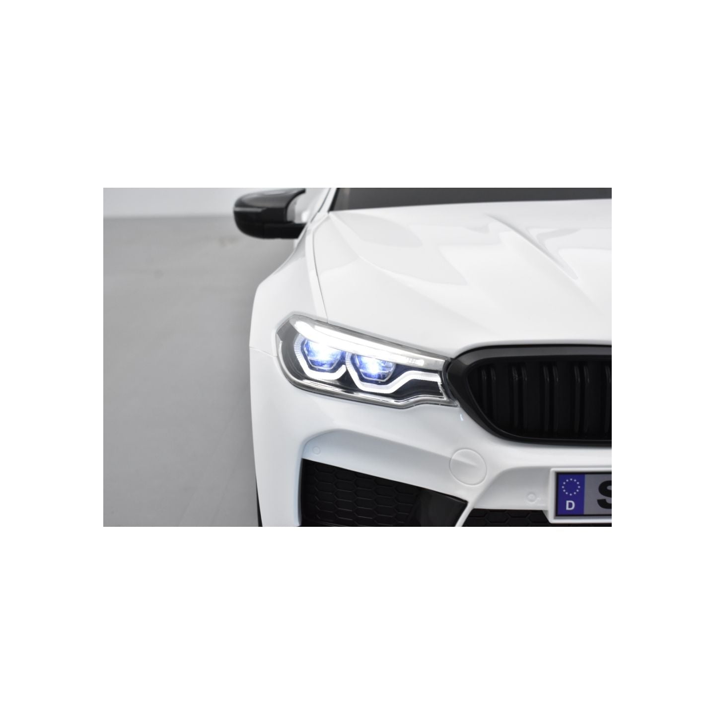 BMW M5 24 Volts blanc, voiture électrique enfant 24 Volts 1 place, 2 moteurs