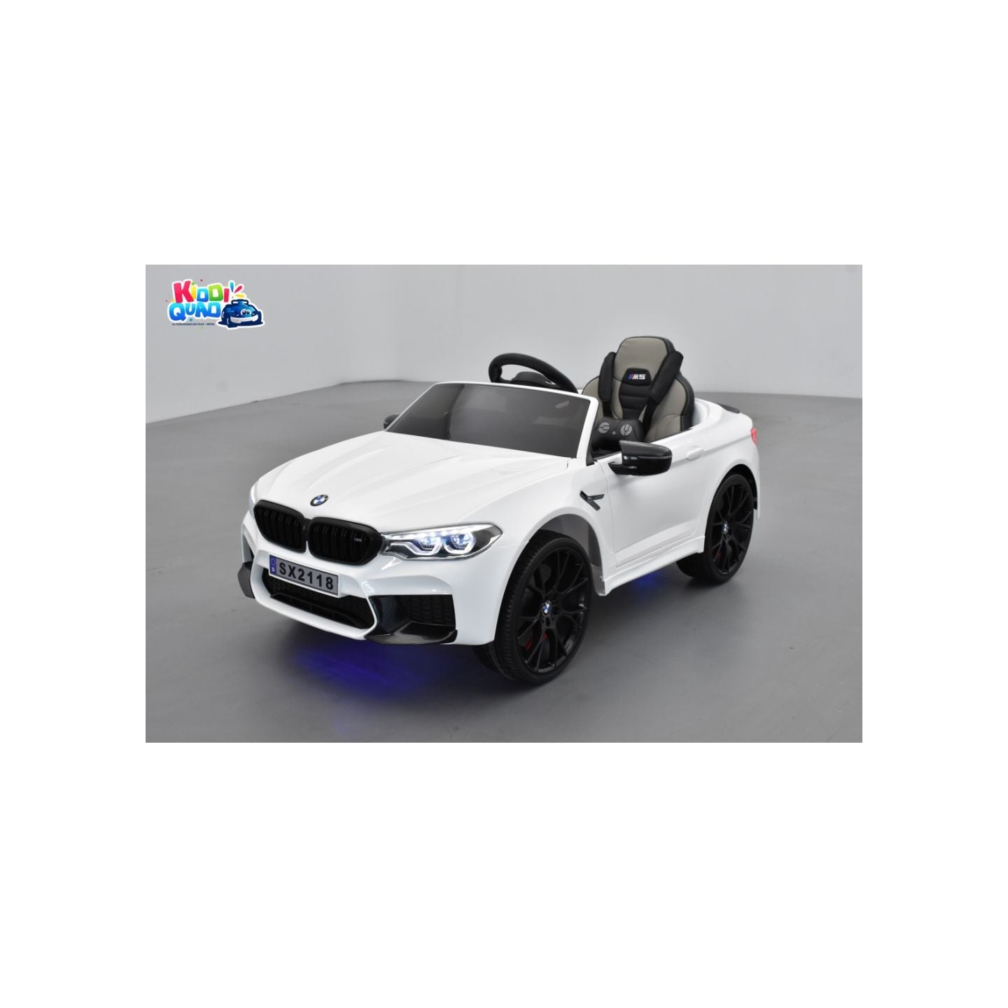 BMW M5 24 Volts blanc, voiture électrique enfant 24 Volts 1 place, 2 moteurs