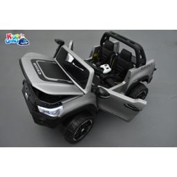 Toyota Hilux gris Mat 24 Volts électrique pour enfant écran mp4, 4x4 électrique enfant 2 places