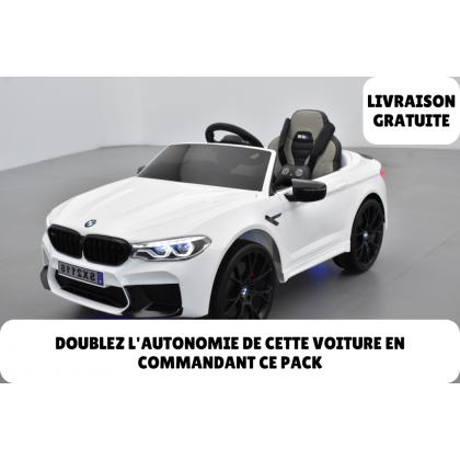 Pack BMW M5 blanc + 2ème chargeur + 2ème pack batterie + housse + plaques