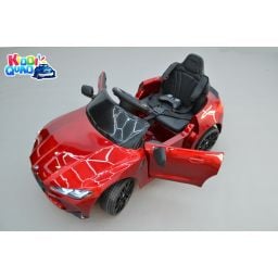 BMW M4 Rouge métallisée, voiture électrique enfant 12 Volts télécommande parentale 2.4 Ghz, 2 moteurs