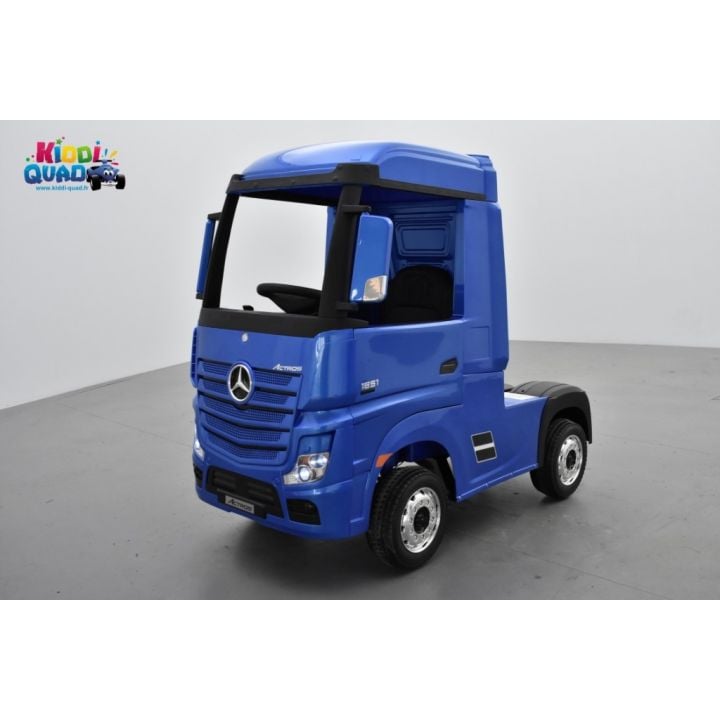 Mercedes Actros Bleu métallisé 2 x 12V, camion électrique enfant 12 volts télécommande parentale 2.4 Ghz, 12V 14Ah, 4 moteurs