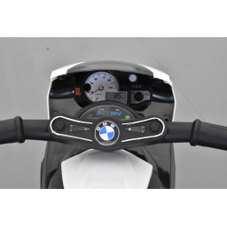 BMW S1000 RR noir, tricycle électrique pour enfant 6 volts